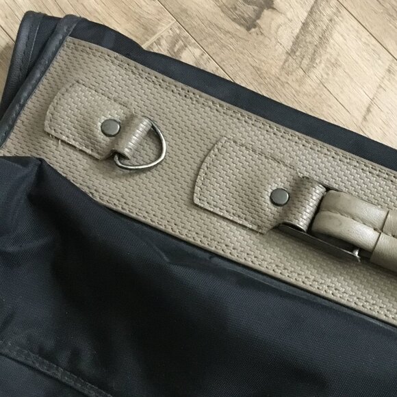 Vintage Samsonite Travel Garment Suitcase with Extra Garment Bag - Picture 13 of 15